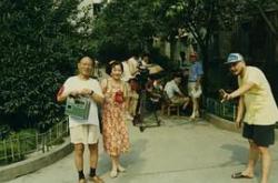 爱情女侦探MP4格式