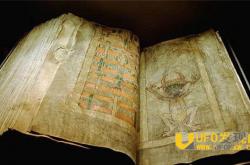 男子收购中世纪“恶魔圣经” 方圆百里古尸全部复活_灵异鬼话_玛丽人