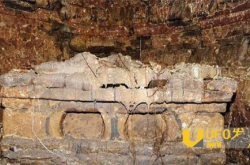 千年巨蛇镇守古墓竟借尸还魂 女尸午夜复活产子_灵异鬼话_玛丽人