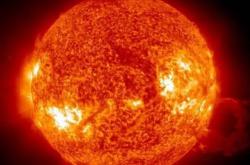 太阳上会下雨吗?科学家：没有常规的雨 -宇宙探索发现