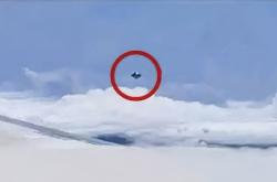 1996年11月5日巴西飞行员遭遇金字塔形UFO事件