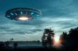 1998年不明空情事件：空军载弹追击UFO，飞行员曾请示是否开火？