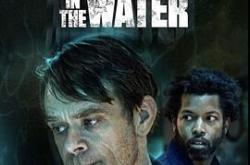 行尸之惧：核潜艇 第一季MP4格式