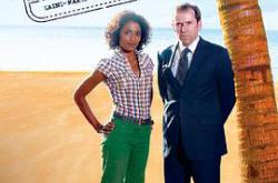 天堂岛疑云 第一季MP4格式