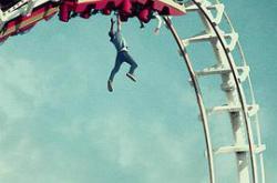 紧急呼救第一季MP4格式