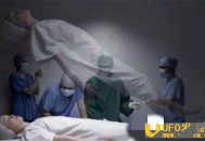 世界上真的有鬼吗 死人还魂附在活人身上吓破胆_灵异鬼话