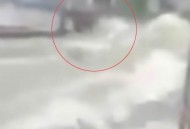 哥伦比亚城市曾历大洪水 男童亡魂疑现影片_灵异鬼话