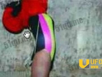 重庆红衣男孩惊悚揭秘 异装癖性窒息致死亡_灵异鬼话