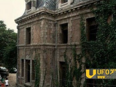 朝内81号真实灵异事件 建筑工夜探凶宅离奇失踪_灵异鬼话