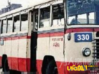 真实还原：解密北京330路公交车灵异事件_灵异鬼话