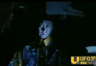 千年古墓走出女活尸 盗墓贼竟给千年女尸灌酒！_灵异鬼话