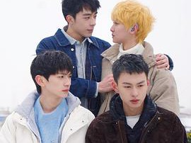 路过我年少时光的蓝色MP4格式