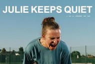 保持沉默的朱莉