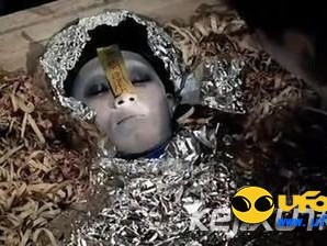 四川南充百年清朝古尸_灵异鬼话