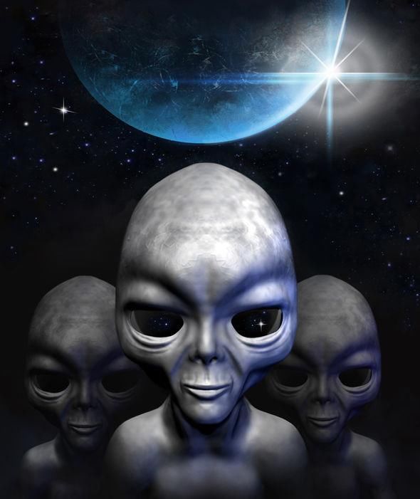 科学家称生命起源于外星球，有机体被智能生物从别处传递到地球