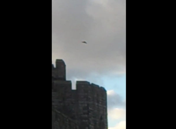 英威尔士天体浴浴场附近惊现UFO