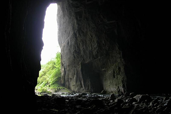 “阿加尔塔”地下长廊