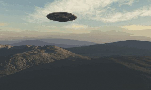 世界未解之谜：神父声称看到UFO，打招呼还收到了对方的回应？