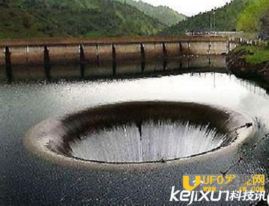 中国十个最邪门的地方揭秘 太恐怖不知道吓傻了多少人！