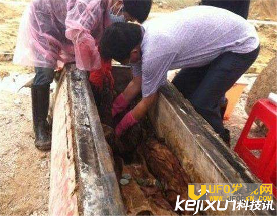 农村真实冥婚 家里竟让我和去世女友尸体结冥婚太可怕